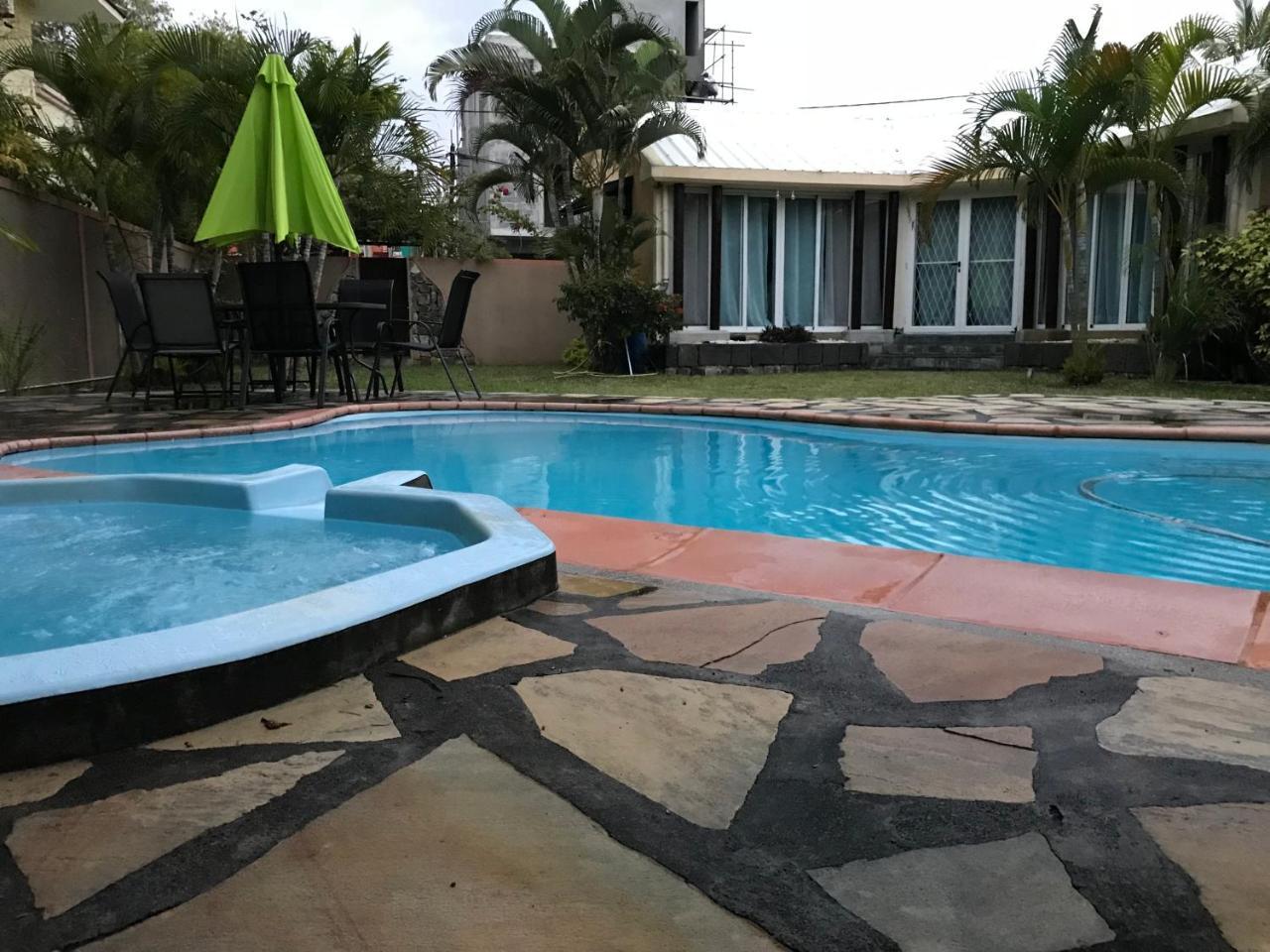H&K Villa Blue Bay Esterno foto