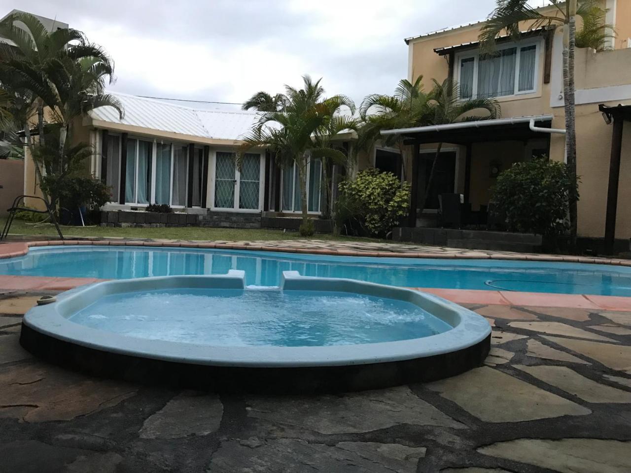 H&K Villa Blue Bay Esterno foto